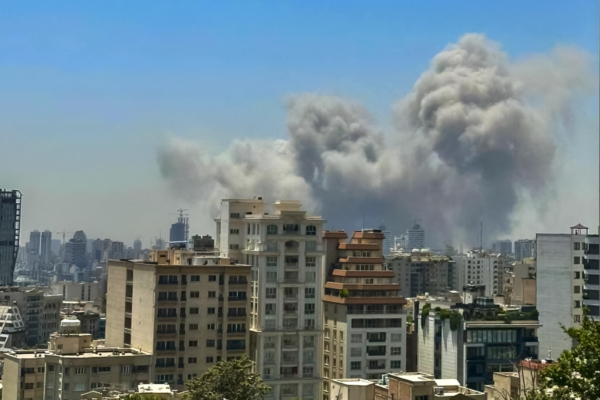 分析：以伊战争使中共陷入战略困境