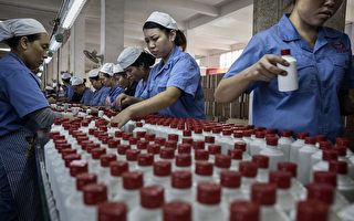 一线白酒遇冷 千元系列茅台“卖一瓶亏一瓶”