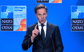 吕特：面对威胁 北约别无选择需增加军费