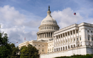 力争通过大而美法案 美参院开启马拉松投票