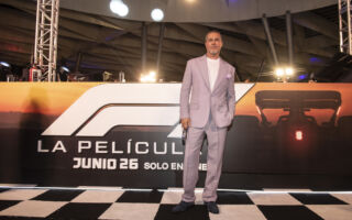 布莱德·彼特外出宣传新片 洛城豪宅遭歹徒洗劫