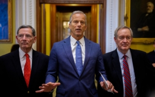 参院通过大而美法案 万斯投下决定性一票