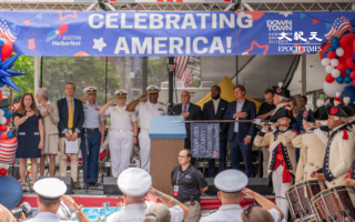 组图：迎美国独立日 波士顿海港节开幕
