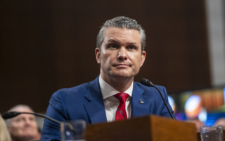 加强同盟及伙伴关系 美防长将访日菲与关岛