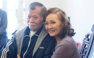 港星雪妮罹癌病逝 与艺人丈夫唐佳同办丧礼