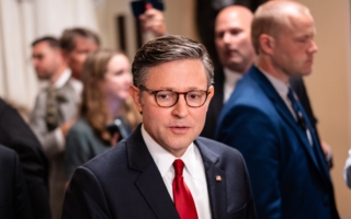 美众议长:有信心今晚通过大而美法案