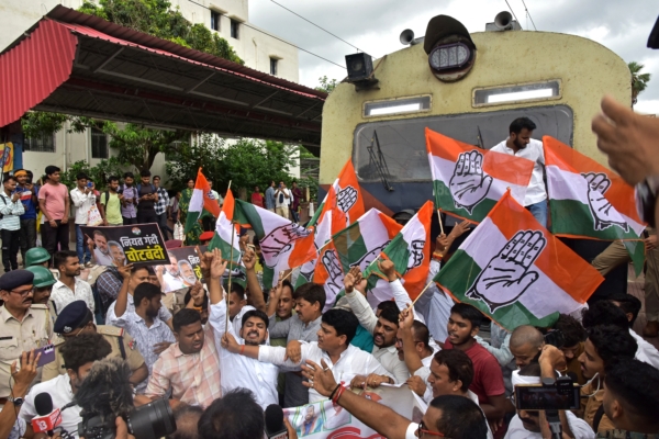 印度举行全国大罢工 逾2.5亿人参与