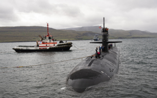 美快速攻击核潜艇首次停靠冰岛 释何信号