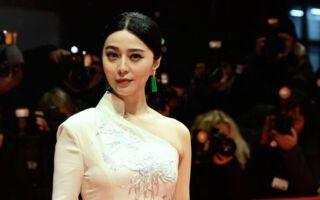 范冰冰复制《青蛇》经典角色 粉丝反应两极