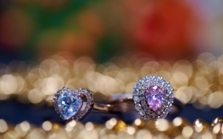 寻宝猎人古堡探秘 惊见稀有紫色蓝宝石金戒