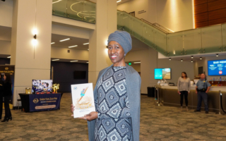 原住民小姐桂冠获得者观神韵 感受与神连接