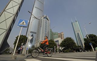 中共各地官员耗巨资建政绩工程 浪费惊人