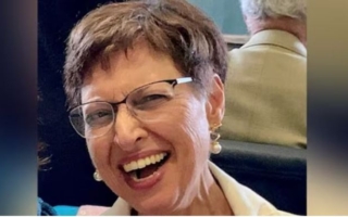 在多伦多商场刺死71岁妇 14岁男童被控谋杀