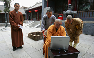 释永信再曝丑闻 传其子露面将接衣钵 引热议