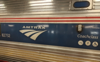 曼哈顿宾州车站美铁脱轨事件影响班次 傍晚大部分已恢复正常