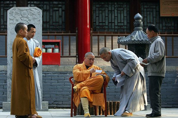 释永信被查细节曝光 分析指涉与官方分赃不均