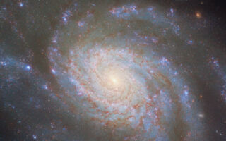 天文学家如何量测宇宙天体间的距离？