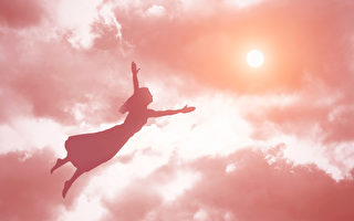 女子濒死看到阿凡达般蓝色生命 带使命还阳