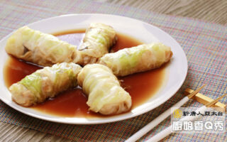 【厨娘香Q秀】杏鲍高丽菜卷和木须肉