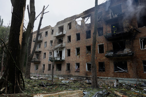 俄罗斯再对基辅发动空袭 至少6死52伤