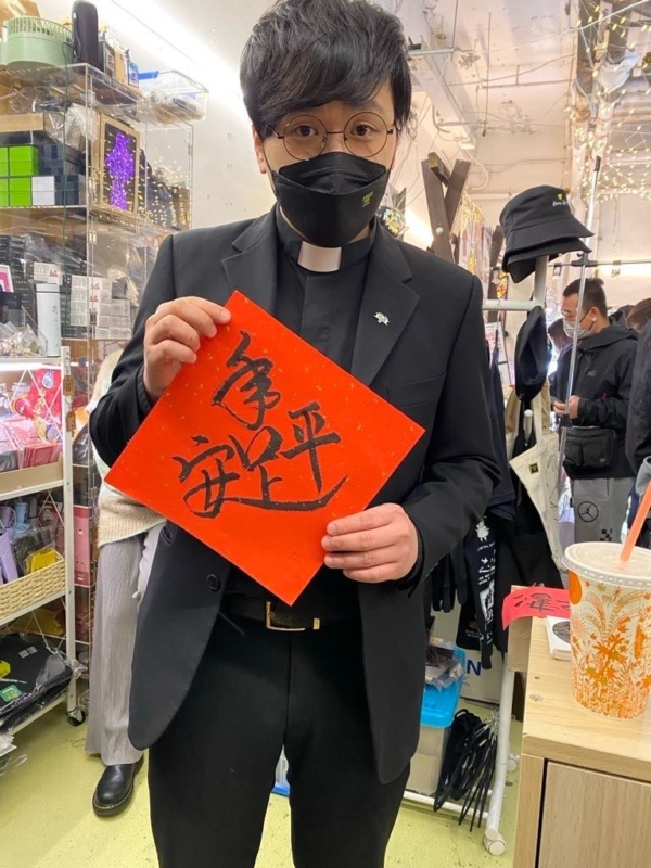 首届香港议会议长姜嘉伟牧师。(受访者提供)