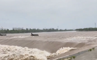 王维洛：中国的暴雨