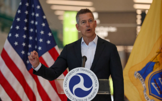 印度坠机 美初步调查宣布波音787不需停飞