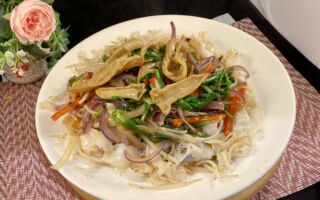 【梁厨美食】湿炒刀蚬韭菜河粉