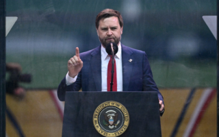 川普:万斯最有可能成为2028年总统提名人