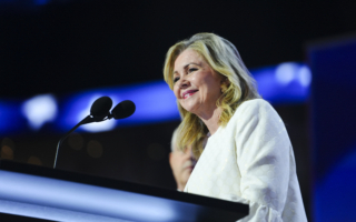 美共和党参议员布莱克本宣布竞选田纳西州长