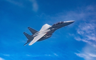 美国派遣先进F-15EX战机到日本 剑指中共