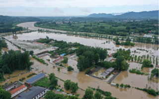 北京洪水惊心动魄 民宿老板亲历近2.5米深水