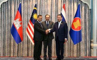 泰国柬埔寨同意立即无条件停火 川普祝贺