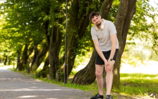 流汗过多容易抽筋 按摩加茶饮可解