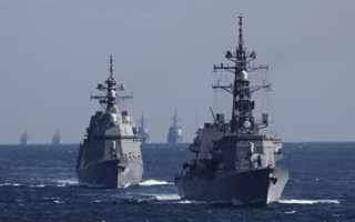 日本军舰去年误闯中国领海 曾遭中方炮弹警告