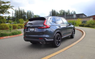 RAV4混动车等四款SUV 可伴你度过退休生活