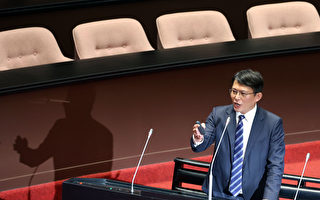 黄国昌称政院覆议理由造谣 卓荣泰：条文违反法律明确性原则