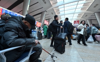 中国养老风险高 年轻人趋向不缴养老金