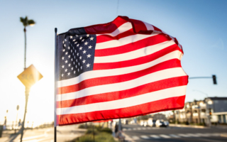 调查：信任联邦政府的美国人显着增长