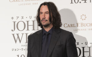 基努·李维收工返家画面疯传 一举动获大赞