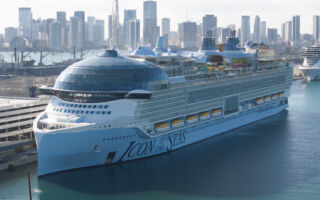 有20层甲板 全球最大游轮是铁达尼号的5倍大