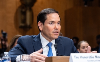 卢比奥：停止战争需俄乌双方都做出让步