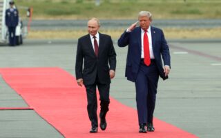 前美大使称习关注川普对俄罗斯的策略