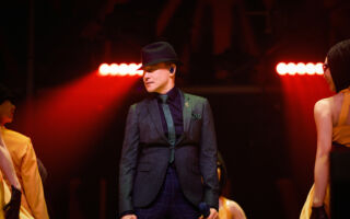 两年前晕倒舞台 张学友自嘲要站稳 全场爆笑