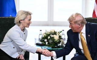 美欧贸易协议框架：欧盟将限AI芯片流向中共