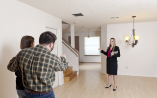 士嘉堡一家人找错人买房 痛失心仪房屋