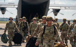 500国军参加美北方打击演习 立委：台美强化安全合作