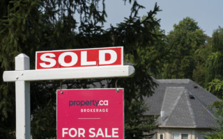 温哥华和多伦多房价高 买房压力超过纽约