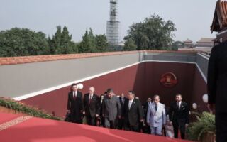 中共要求路透社下架习谈“活150岁”视频