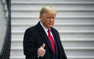 传川普与亚当斯本周在洋基球场会面